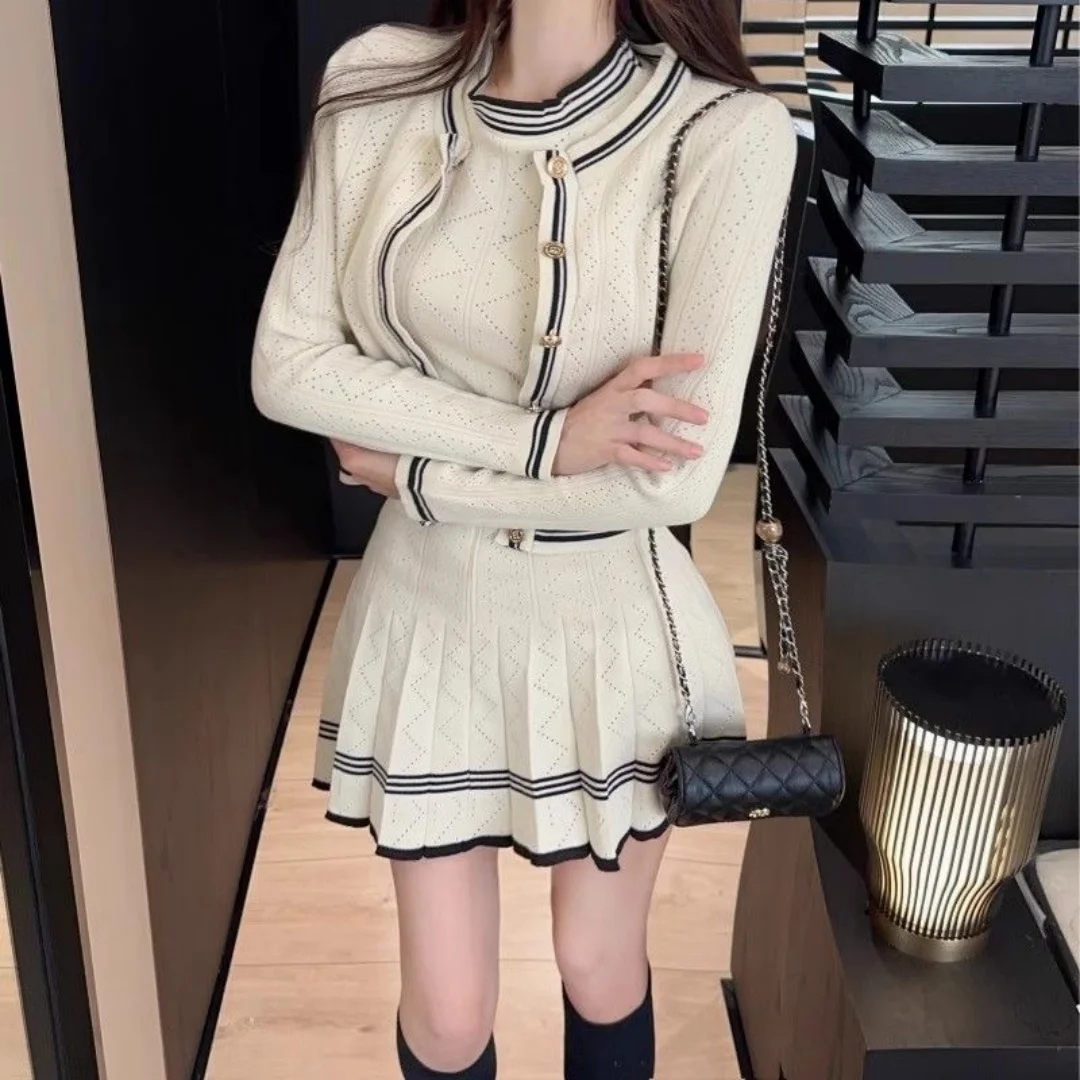 Women'S Fashion Knitwear - Lady-like Knit Vest Cardigan Short Skirt