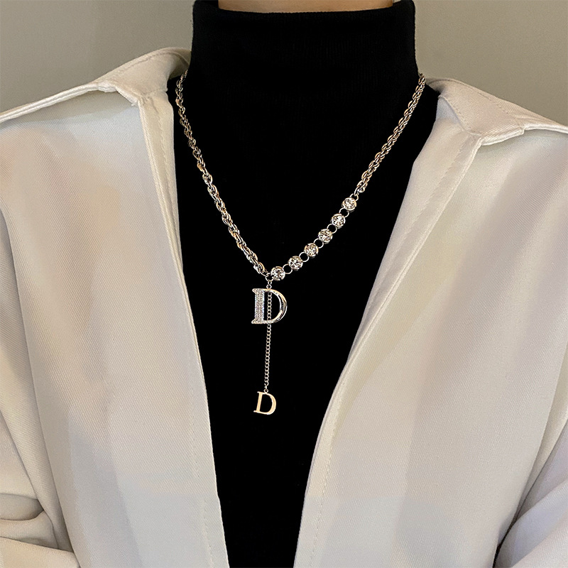 Letter Replica Designer Choker - đánh giá và giá Women Fashion Brand Logo