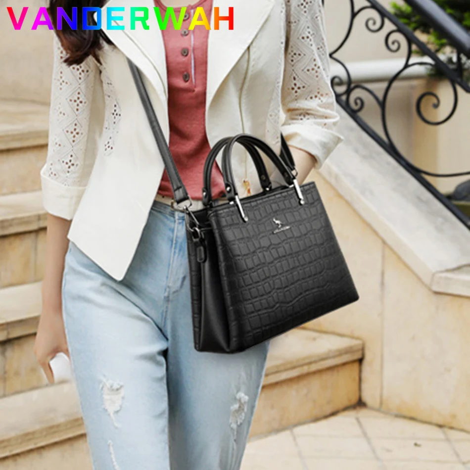 Chính Hãng Thương Hiệu Shop Nữ - đánh giá và giá Women Fashion Brand Logo