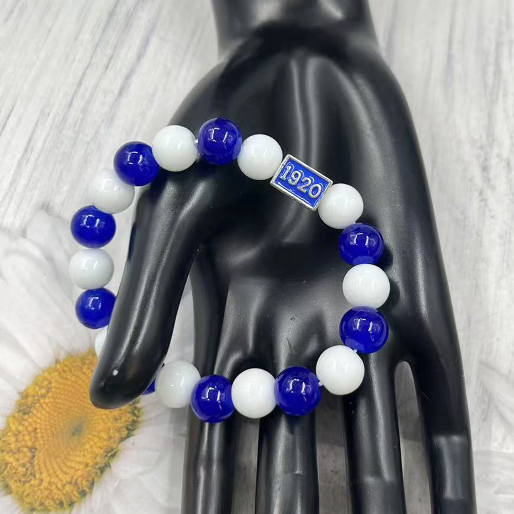 Blue and White Glass Beads Zet - đánh giá và giá Women'S Fashion In 1920