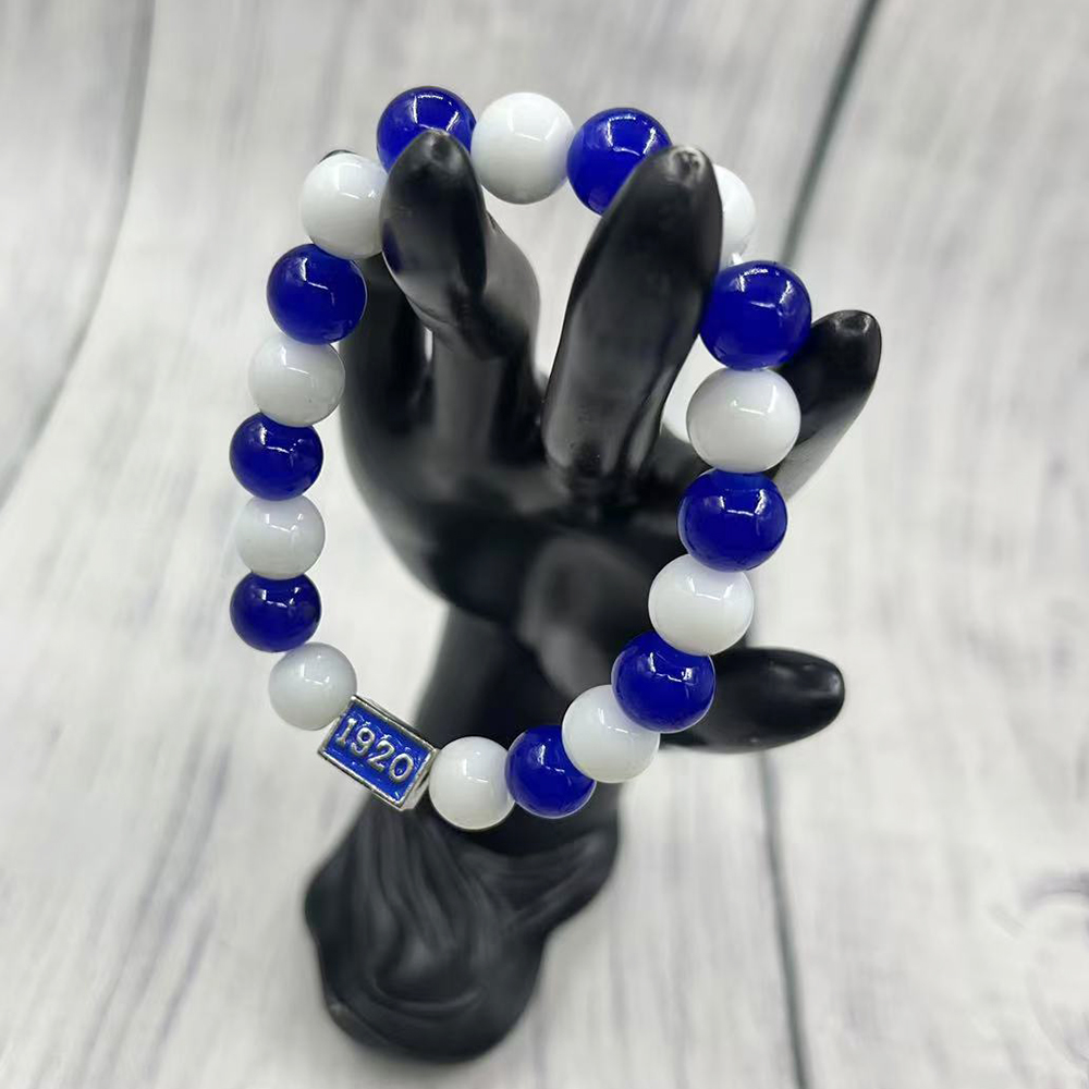 Blue and White Glass Beads Zet - đánh giá và giá Women'S Fashion In 1920